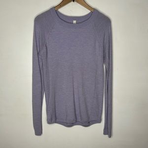 Lululemon size 10 light purple knit lightweight sweater